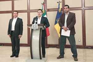 Infiltra <i>CJNG</i> a policas municipales en Jalisco Infiltra <i>CJNG</i> a policas municipales en Jalisco